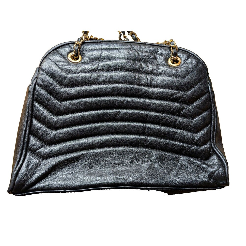 VTG Worthington Black Quilted Shoulder Bag Gold Chain Strap Zip Close Logo Lined